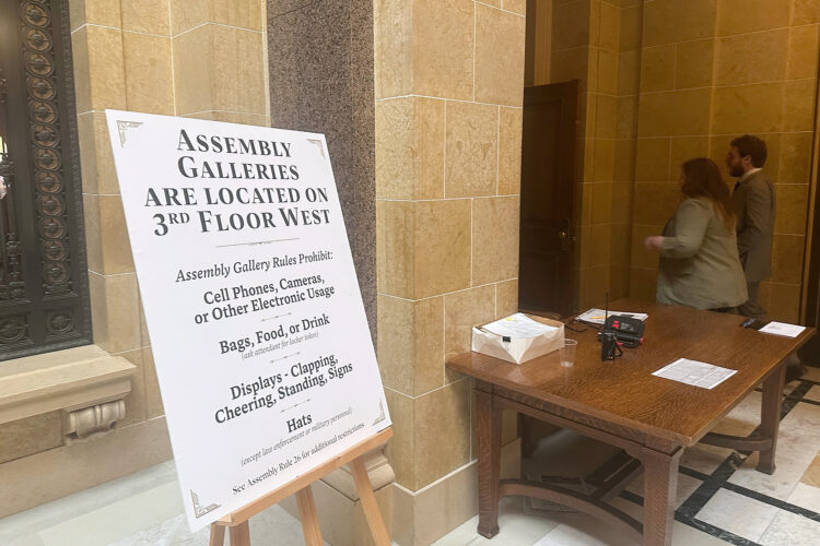 Shutdown leaves Wisconsin meetings out of public view